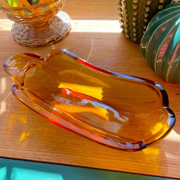 Amber Indiana Glass Banana Split Boats - Picture 12 of 12